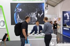 同时不竭拓展海外